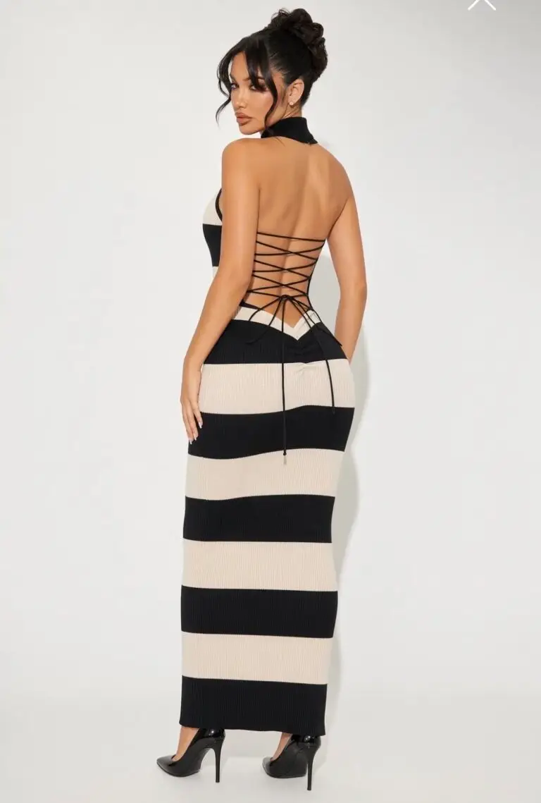 Color Block Mock Neck Maxi Dress